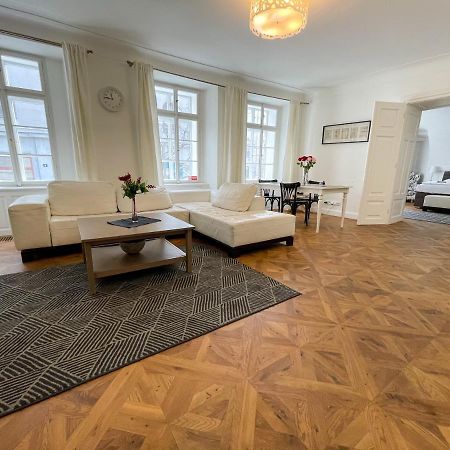 U Obecniho Dvora - Old Town Apartment Praha Eksteriør bilde