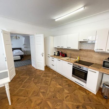 U Obecniho Dvora - Old Town Apartment Praha Eksteriør bilde