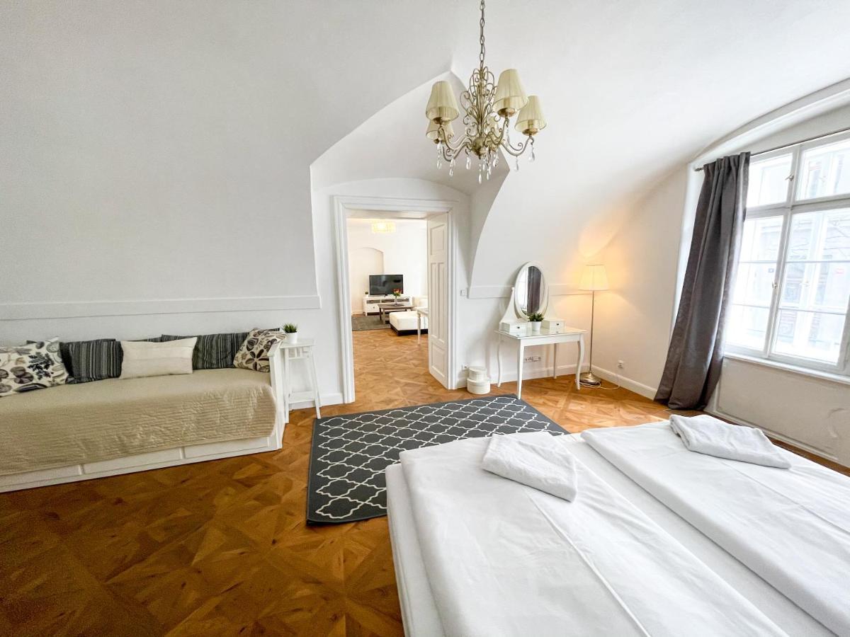U Obecniho Dvora - Old Town Apartment Praha Eksteriør bilde
