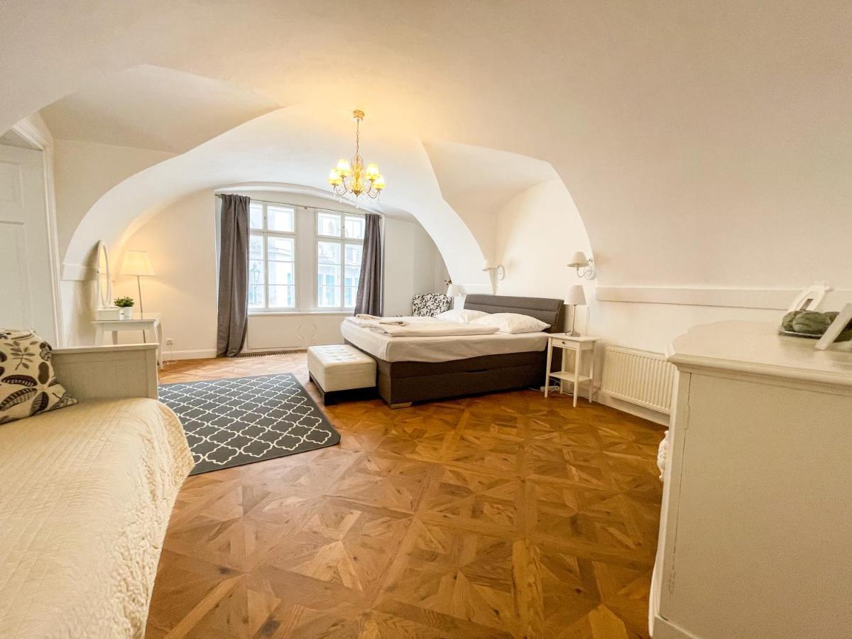 U Obecniho Dvora - Old Town Apartment Praha Eksteriør bilde