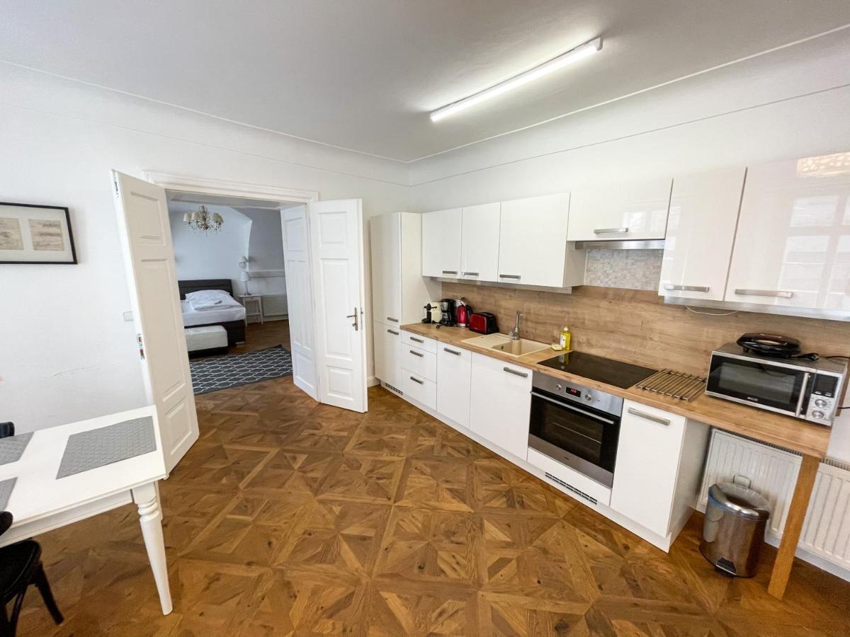 U Obecniho Dvora - Old Town Apartment Praha Eksteriør bilde