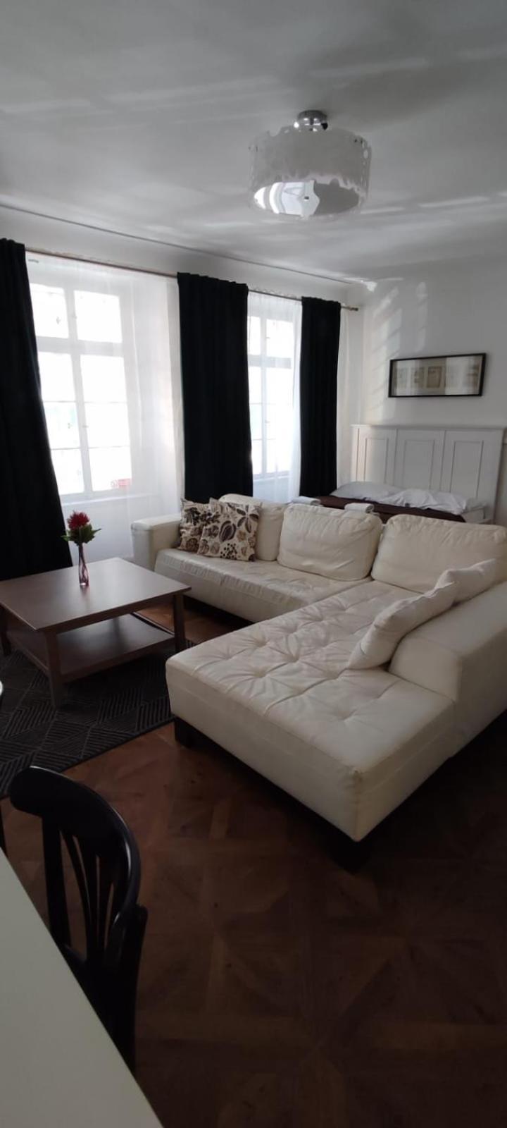 U Obecniho Dvora - Old Town Apartment Praha Eksteriør bilde